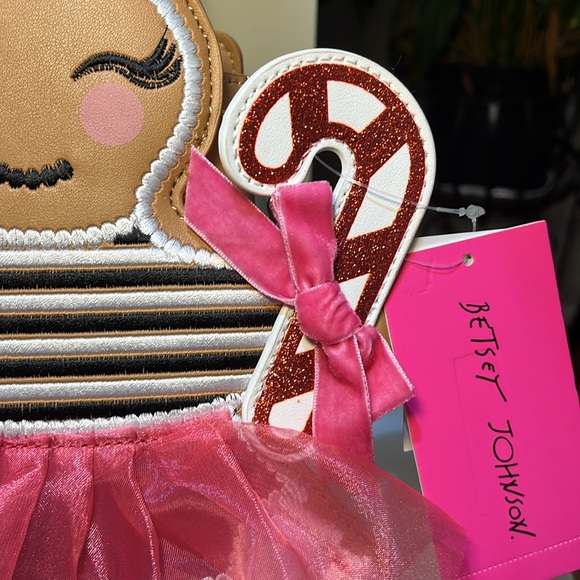 Betsey Johnson Gingerbread XO CAN CAN Girl Crossbody Bag Christmas Multi NWT - Picture 5 of 14